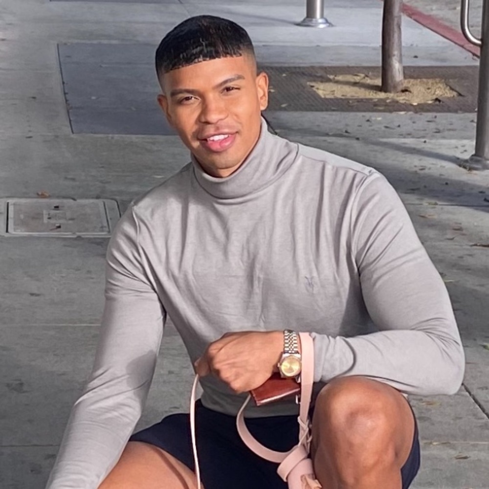 Meet your Posher, Cornelius